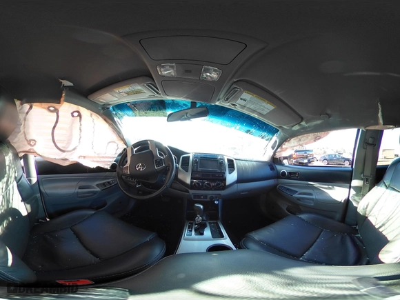 2013 Toyota Tacoma PreRunner with VIN 3TMJU4GN4DM150682, listed as a IAAI auction lot 41206289 with 66,179 mi miles. Bid and sale history available at carsss.com. Image 18.