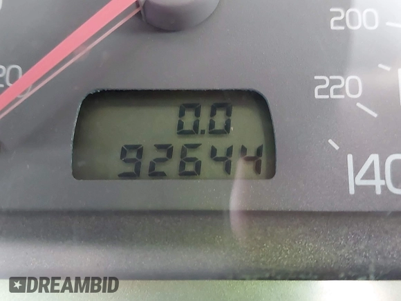 1998 Volvo V70 GLT with VIN YV1LW5675W2420633, listed as a IAAI auction lot 42117111 with 92,644 mi miles and . Bid and sale history available at DreamBid. Image 16.