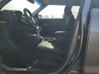 2014 Kia Soul + with VIN KNDJP3A50E7073590, listed as a Copart auction lot 46593815 with 116,686 mi miles and Salvage Title. Bid and sale history available at DreamBid. Image 7.