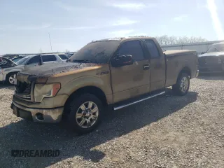 2010 Ford F-150 XL z VIN 1FTFX1CV2AFB47244, wystawiony jako Copart lot #52397485 z przebiegiem 138 016 mil mil oraz Szkoda całkowita • Salvage title. Historia ofert i sprzedaży dostępna na DreamBid. Obrazek 1.