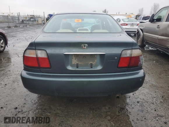 1996 Honda Accord Value with VIN 1HGCD5693TA266021, listed as a Copart auction lot 86699844 with 237,152 mi miles and Salvage Title. Bid and sale history available at DreamBid. Image 6.