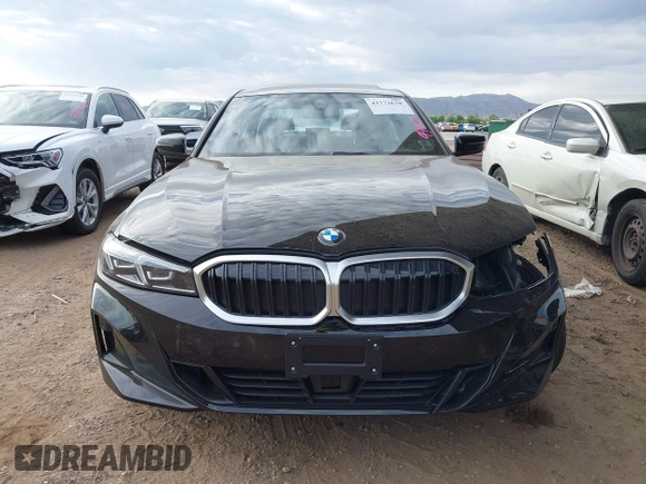 2025 BMW 3 Series 330i with VIN 3MW69CW03S8F06131, listed as a IAAI auction lot 42772628 with 16,765 mi miles and . Bid and sale history available at DreamBid. Image 11.