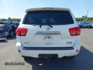 2008 Toyota Sequoia Limited with VIN 5TDBY68A08S017567, listed as a IAAI auction lot 42143328 with Not Provided miles and . Bid and sale history available at DreamBid. Image 16.