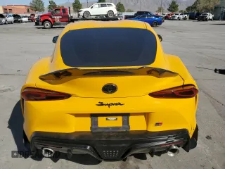 2022 Toyota GR Supra 3.0 with VIN WZ1DB0C00NW052953, listed as a Copart auction lot 73896004 with 0 mi miles and Salvage Title. Bid and sale history available at carsss.com. Image 6.