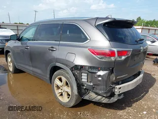 2015 Toyota Highlander Limited with VIN 5TDYKRFHXFS108548, listed as a IAAI auction lot 42473420 with 149,565 mi miles and . Bid and sale history available at DreamBid. Image 3.