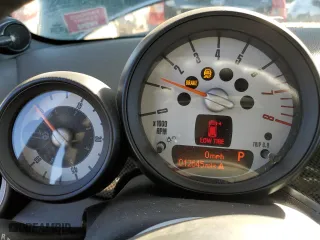 2013 MINI Cooper Convertible S with VIN WMWZP3C52DT705010, listed as a Copart auction lot 73492204 with 12,645 mi miles and Salvage Title. Bid and sale history available at carsss.com. Image 9.