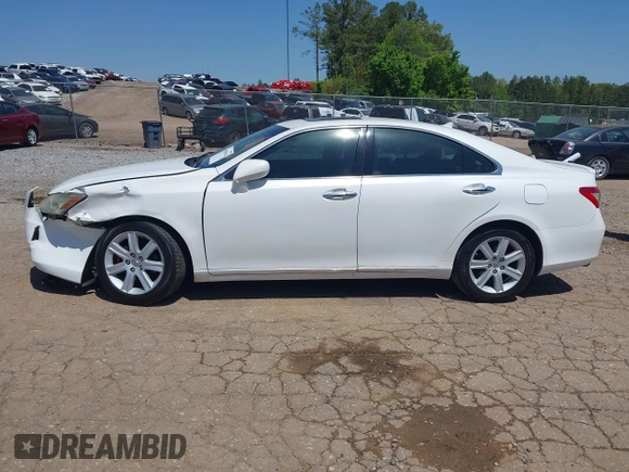 2008 Lexus ES 350 with VIN JTHBJ46G882270626, listed as a IAAI auction lot 42038634 with 175,709 mi miles. Bid and sale history available at carsss.com. Image 15.