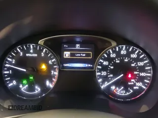 2017 Nissan Altima SV with VIN 1N4AL3AP6HC171487, listed as a IAAI auction lot 41503897 with 154,095 mi miles and . Bid and sale history available at carsss.com. Image 7.