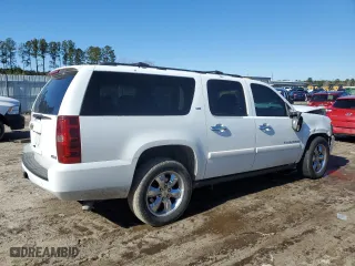 2007 Chevrolet Suburban LTZ with VIN 1GNFC16097J313249, listed as a Copart auction lot 42531285 with 211,780 mi miles and Salvage Title. Bid and sale history available at carsss.com. Image 3.