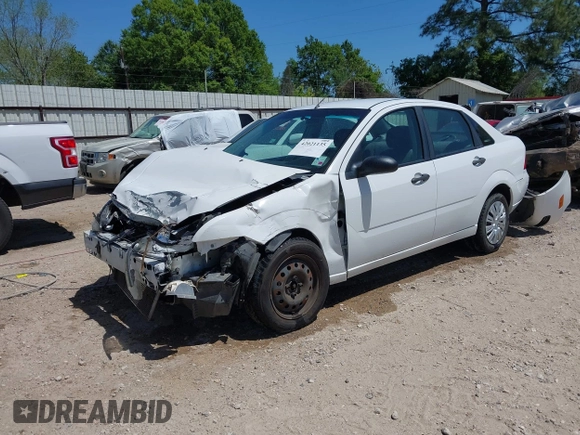 2007 Ford Focus S with VIN 1FAFP34N17W124403, listed as a IAAI auction lot 42021135 with 178,896 mi miles and . Bid and sale history available at carsss.com. Image 2.