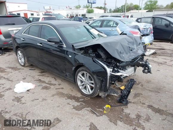 2024 Cadillac CT4 Luxury z VIN 1G6DJ5RK7R0101102, wystawiony jako IAAI lot #41906123 z przebiegiem 5 690 mil mil oraz . Historia ofert i sprzedaży dostępna na DreamBid. Obrazek 1.