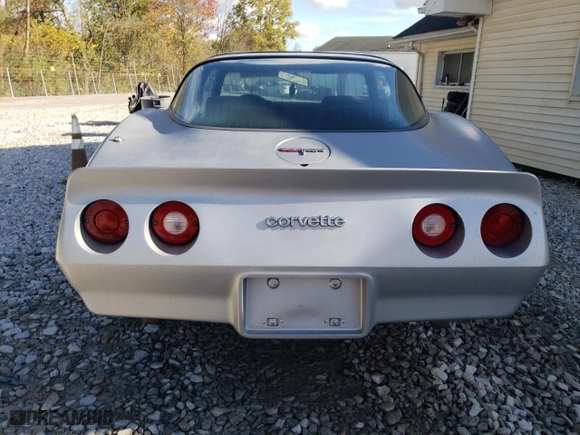 1981 Chevrolet Corvette with VIN 1G1AY8765BS402764, listed as a Copart auction lot 75602154 with 16,682 mi miles and Salvage Title. Bid and sale history available at carsss.com. Image 6.