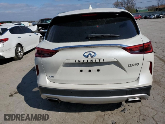 2020 Infiniti QX50 LUXE with VIN 3PCAJ5M37LF118801, listed as a Copart auction lot 43751223 with 57,967 mi miles. Bid and sale history available at carsss.com. Image 6.