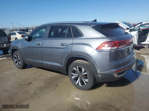 2024 Volkswagen Atlas Cross Sport 2.0T SE with VIN 1V2LE2CAXRC257420, listed as a Copart auction lot 44752985 with 0 mi miles and Salvage Title. Bid and sale history available at carsss.com. Image 2.