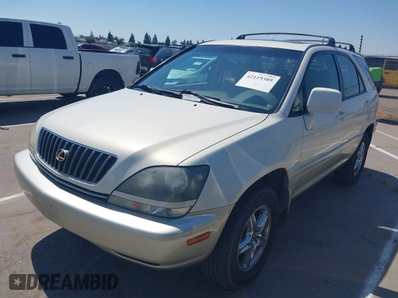 1999 Lexus RX 300 Luxury SUV with VIN JT6HF10U7X0091375, listed as a IAAI auction lot 42119385 with 271,971 mi miles. Bid and sale history available at carsss.com. Image 2.