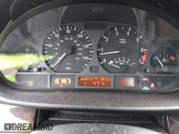 2003 BMW 3 Series 325i with VIN WBAEV33423KL83422, listed as a IAAI auction lot 41923702 with 160,043 mi miles and . Bid and sale history available at DreamBid. Image 7.