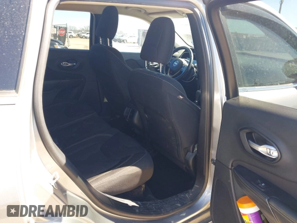 2016 Jeep Cherokee 75th Anniversary with VIN 1C4PJLCB1GW217638, listed as a IAAI auction lot 41689623 with 124,630 mi miles and . Bid and sale history available at DreamBid. Image 8.