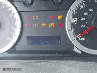 2009 Ford Escape XLT with VIN 1FMCU93GX9KC80750, listed as a IAAI auction lot 41953121 with 165,856 mi miles. Bid and sale history available at carsss.com. Image 7.