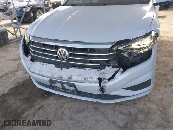 2019 Volkswagen Jetta S z VIN 3VWCB7BU3KM140279, wystawiony jako IAAI lot #41485306 z przebiegiem 68 105 mil mil oraz . Historia ofert i sprzedaży dostępna na DreamBid. Obrazek 6.