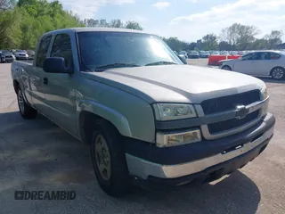 2005 Chevrolet Silverado 1500 Z71 z VIN 1GCEK19Z05Z104286, wystawiony jako IAAI lot #42075435 z przebiegiem 349 515 mil mil oraz . Historia ofert i sprzedaży dostępna na DreamBid. Obrazek 1.