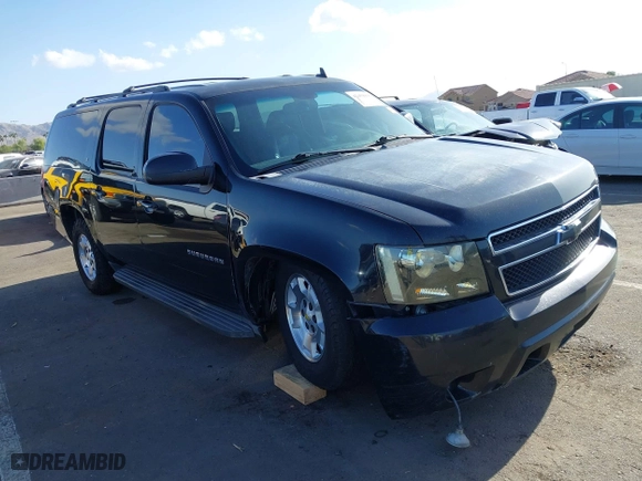 2012 Chevrolet Suburban LT with VIN 1GNSCJE00CR226285, listed as a IAAI auction lot 42059936 with 318,948 mi miles. Bid and sale history available at carsss.com. Image 6.