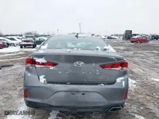 2019 Hyundai Sonata Sport with VIN 5NPE34AF5KH806249, listed as a IAAI auction lot 41567922 with 27,649 mi miles. Bid and sale history available at carsss.com. Image 15.