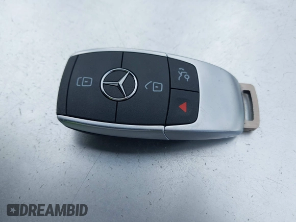 2021 Mercedes-Benz C 300 z VIN W1KWF8DB8MR605913, wystawiony jako IAAI lot #42098934 z przebiegiem 41 085 mil mil oraz . Historia ofert i sprzedaży dostępna na DreamBid. Obrazek 11.