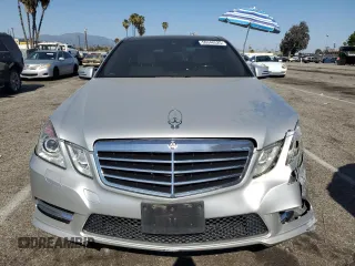 2013 Mercedes-Benz E 350 Luxury с VIN WDDHF5KB3DA755906, выставлен на аукционе Copart как лот 59340525 с пробегом 77 658 миль миль и Списание • Salvage title. История ставок и продаж доступна на DreamBid. Изображение 5.