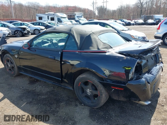 2000 Ford Mustang with VIN 1FAFP444XYF181018, listed as a IAAI auction lot 41943486 with 212,996 mi miles. Bid and sale history available at carsss.com. Image 6.