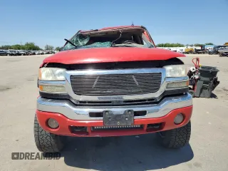 2004 GMC Sierra 2500HD SLE z VIN 1GTHK23U64F237540, wystawiony jako Copart lot #56129875 z przebiegiem 296 217 mil mil oraz Szkoda całkowita • Salvage title. Historia ofert i sprzedaży dostępna na DreamBid. Obrazek 5.
