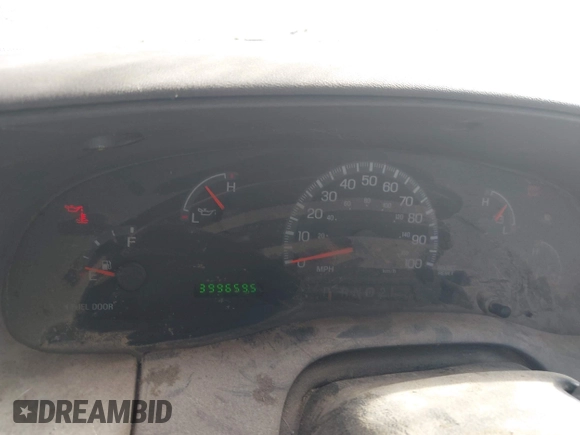 2003 Ford F-150 XL with VIN 2FTRF17223CB06076, listed as a IAAI auction lot 42616706 with 399,659 mi miles and . Bid and sale history available at DreamBid. Image 7.