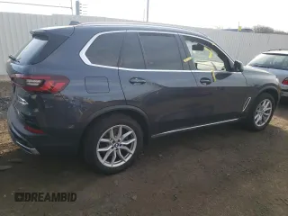 2021 BMW X5 xDrive40i with VIN 5UXCR6C0XM9F38757, listed as a Copart auction lot 46938813 with 0 mi miles. Bid and sale history available at carsss.com. Image 3.