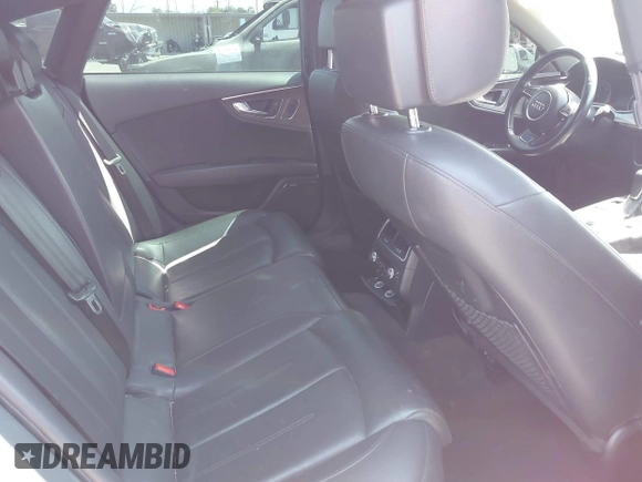 2018 Audi A7 Premium Plus z VIN WAUW3AFC1JN026763, wystawiony jako IAAI lot #42359297 z przebiegiem 108 937 mil mil oraz . Historia ofert i sprzedaży dostępna na DreamBid. Obrazek 8.