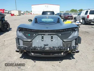 2024 Chevrolet Corvette 2LT z VIN 1G1YB2D43R5105307, wystawiony jako IAAI lot #42060470 z przebiegiem 9400 mil mil oraz . Historia ofert i sprzedaży dostępna na DreamBid. Obrazek 17.