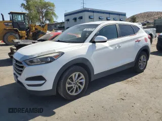 2018 Hyundai Tucson SE z VIN KM8J2CA47JU710469, wystawiony jako Copart lot #56247725 z przebiegiem 241 340 mil mil oraz Tytuł czysty. Historia ofert i sprzedaży dostępna na DreamBid. Obrazek 1.