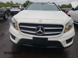 2016 Mercedes-Benz GLA 250 z VIN WDCTG4GB2GJ200366, wystawiony jako Copart lot #58325865 z przebiegiem 153 135 mil mil oraz Czysty tytuł • Clean title. Historia ofert i sprzedaży dostępna na DreamBid. Obrazek 5.