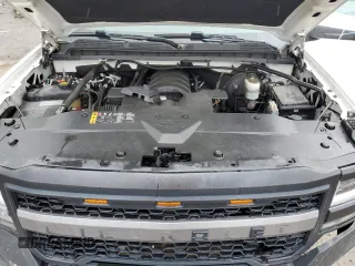 2019 Chevrolet Silverado 1500 LT with VIN 2GCVKPEC9K1132631, listed as a Copart auction lot 56835475 with 171,721 mi miles and Clean Title. Bid and sale history available at DreamBid. Image 11.