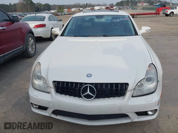 2009 Mercedes-Benz CLS-Class 5.5L with VIN WDDDJ72X49A146822, listed as a IAAI auction lot 41800020 with 157,984 mi miles. Bid and sale history available at carsss.com. Image 14.