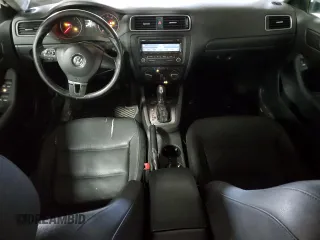 2012 Volkswagen Jetta SE with VIN 3VWDX7AJ6CM107243, listed as a Copart auction lot 56588155 with 191,741 mi miles and Non repairable. Bid and sale history available at DreamBid. Image 8.