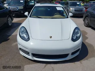 2014 Porsche Panamera with VIN WP0AA2A74EL013252, listed as a IAAI auction lot 42031010 with 78,890 mi miles. Bid and sale history available at carsss.com. Image 6.