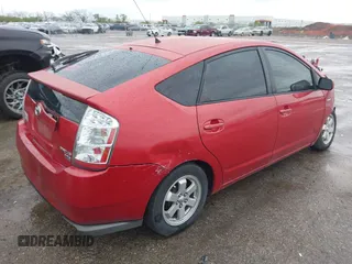 2007 Toyota Prius z VIN JTDKB20U977687630, wystawiony jako IAAI lot #41939185 z przebiegiem 392 988 mil mil oraz . Historia ofert i sprzedaży dostępna na DreamBid. Obrazek 4.
