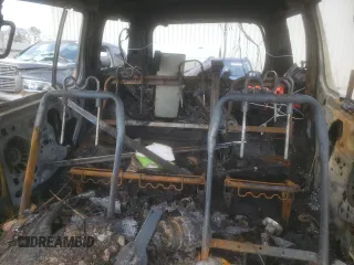 2003 Ford Explorer z VIN 1FMZU65K93ZA11826, wystawiony jako Copart lot #47536885 z przebiegiem Nie podano mil oraz Szkoda całkowita • Salvage title. Historia ofert i sprzedaży dostępna na DreamBid. Obrazek 10.