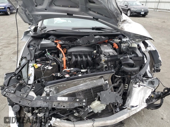 2018 Honda Clarity with VIN JHMZC5F16JC021736, listed as a Copart auction lot 71761784 with 93,541 mi miles and Salvage Title. Bid and sale history available at DreamBid. Image 11.