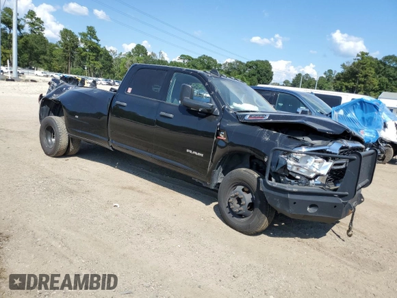 2020 Ram 3500 Tradesman with VIN 3C63RRGL8LG209890, listed as a Copart auction lot 72039474 with 246,260 mi miles and Salvage Title. Bid and sale history available at carsss.com. Image 4.