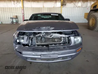 2007 Ford Mustang Deluxe with VIN 1ZVHT84N075365657, listed as a Copart auction lot 57357015 with 140,855 mi miles and Salvage title. Bid and sale history available at DreamBid. Image 5.