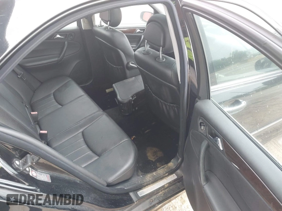 2005 Mercedes-Benz C 240 with VIN WDBRF81J05F557070, listed as a IAAI auction lot 42242556 with 113,139 mi miles and . Bid and sale history available at DreamBid. Image 8.