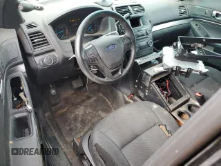 2016 Ford Police Interceptor Utility z VIN 1FM5K8AR0GGB44690, wystawiony jako Copart lot #58397525 z przebiegiem 73 250 mil mil oraz Tytuł czysty. Historia ofert i sprzedaży dostępna na DreamBid. Obrazek 8.