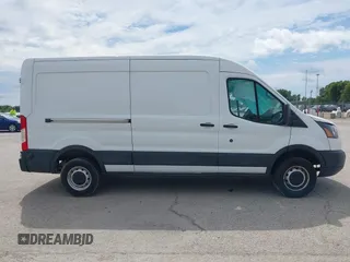 2019 Ford Transit z VIN 1FTYE2CM2KKB42436, wystawiony jako IAAI lot #42636612 z przebiegiem 51 860 mil mil oraz . Historia ofert i sprzedaży dostępna na DreamBid. Obrazek 14.