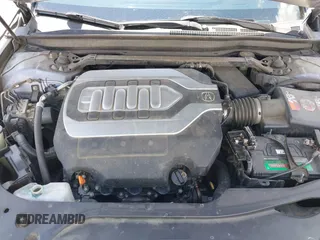 2015 Acura RLX Advance with VIN JH4KC1F94FC001153, listed as a IAAI auction lot 42454734 with 185,179 mi miles and . Bid and sale history available at DreamBid. Image 10.