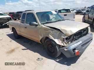 2000 Toyota Tacoma z VIN 5TEVL52NXYZ688264, wystawiony jako IAAI lot #42183574 z przebiegiem 165 780 mil mil oraz . Historia ofert i sprzedaży dostępna na DreamBid. Obrazek 1.